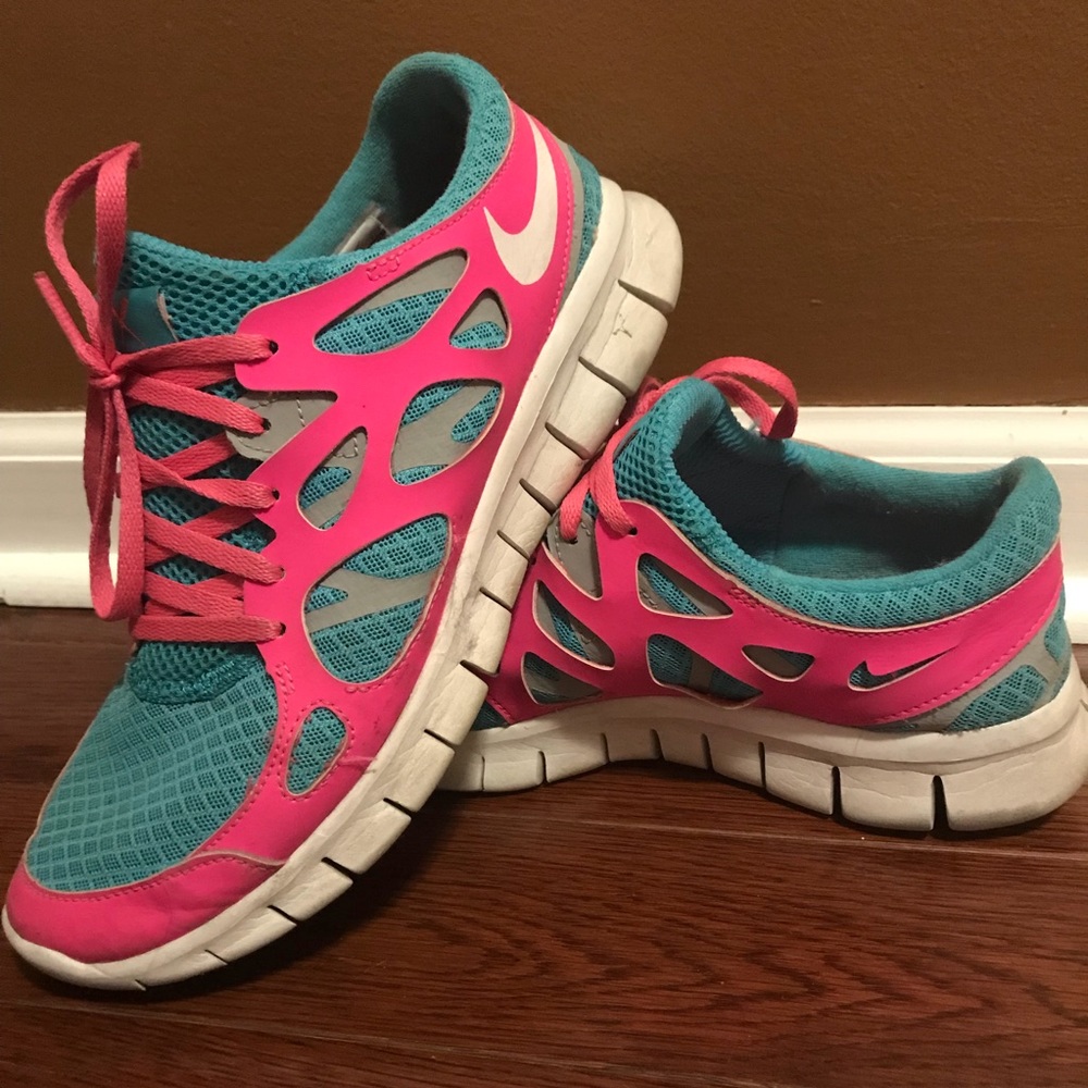 Nike Tennis Shoe